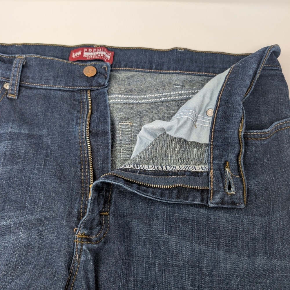 Lee Men's 38x32 Premium‎ Select Dark Wash Straight Leg Jeans - Picture 3 of 13